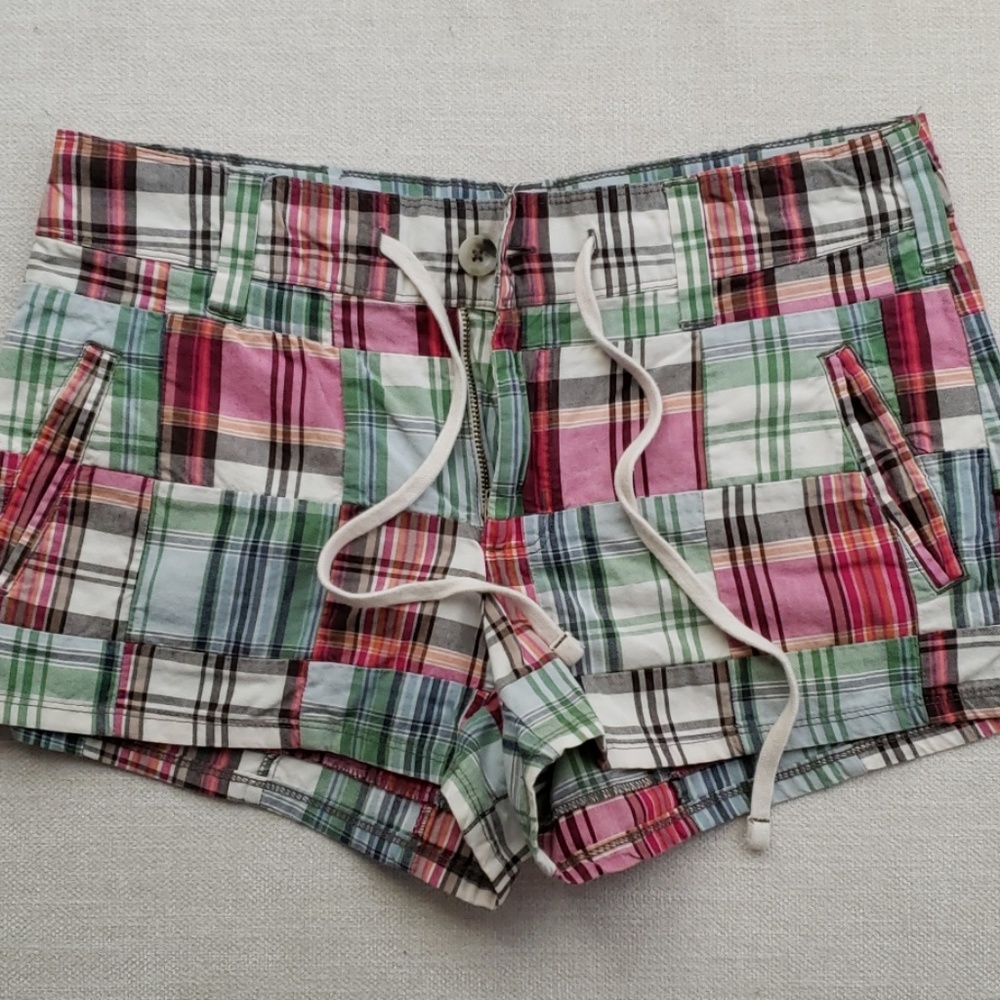 Gap shorts